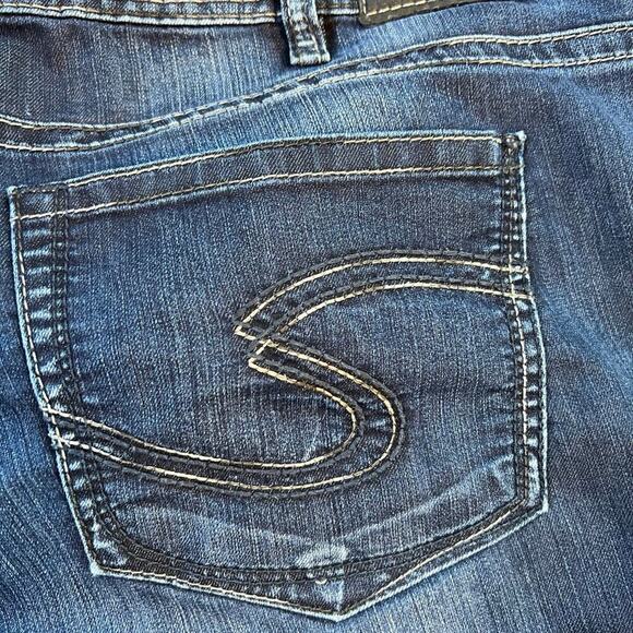 Silver Suki 17” jeans Women's size 20 x 33L - Picture 7 of 10